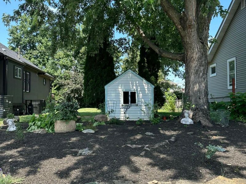 796 Campbell Avenue , Columbus, OH 43222 Photo 3