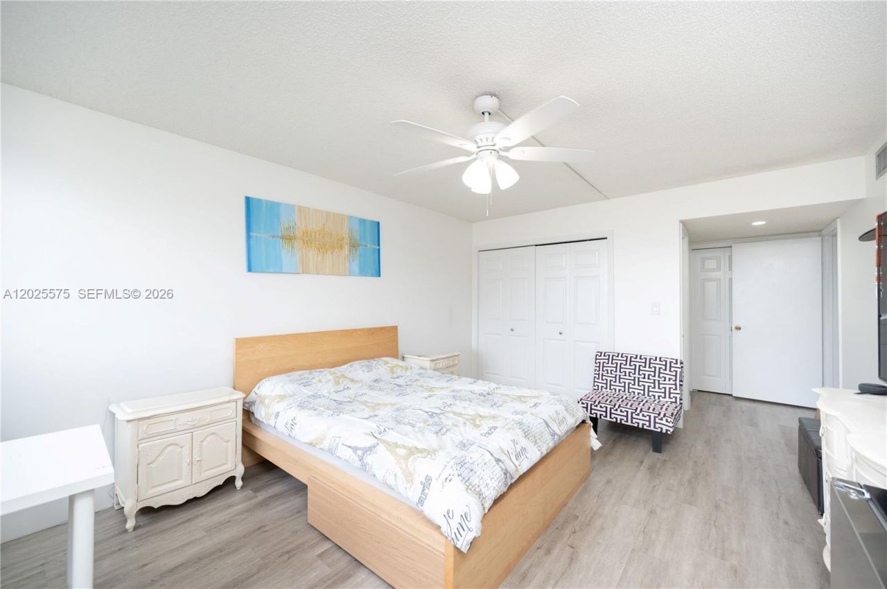 16400 NE Golf Club Rd, Unit 305, Weston, FL 33326 Photo