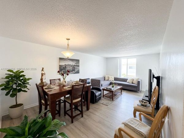 5775 W 20th Ave , Unit 308, Hialeah, FL 33012