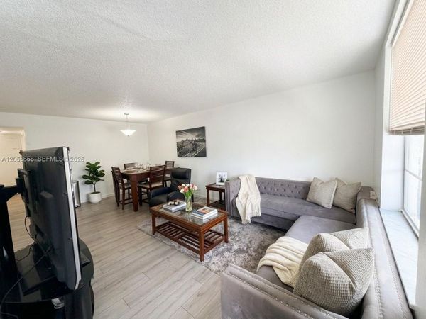 5775 W 20th Ave , Unit 308, Hialeah, FL 33012