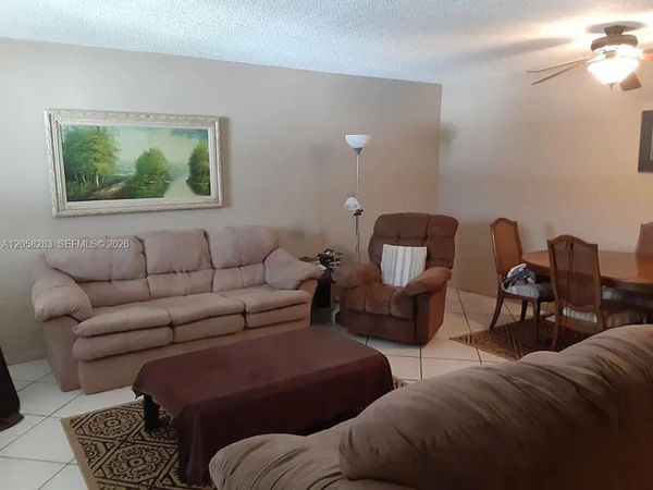2061 NW 47th Ter , Unit P4, Lauderhill, FL 33313
