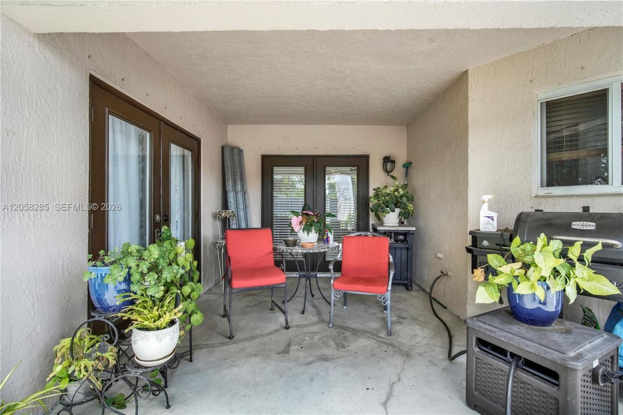 20533 SW 132nd Ave , Miami, FL 33177 Photo