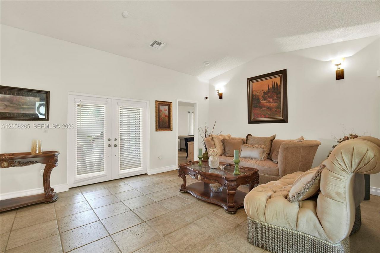 20533 SW 132nd Ave , Miami, FL 33177 Photo