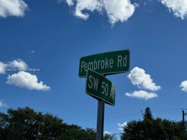 5010 Pembroke Rd , Unit 8, West Park, FL 33021 Photo