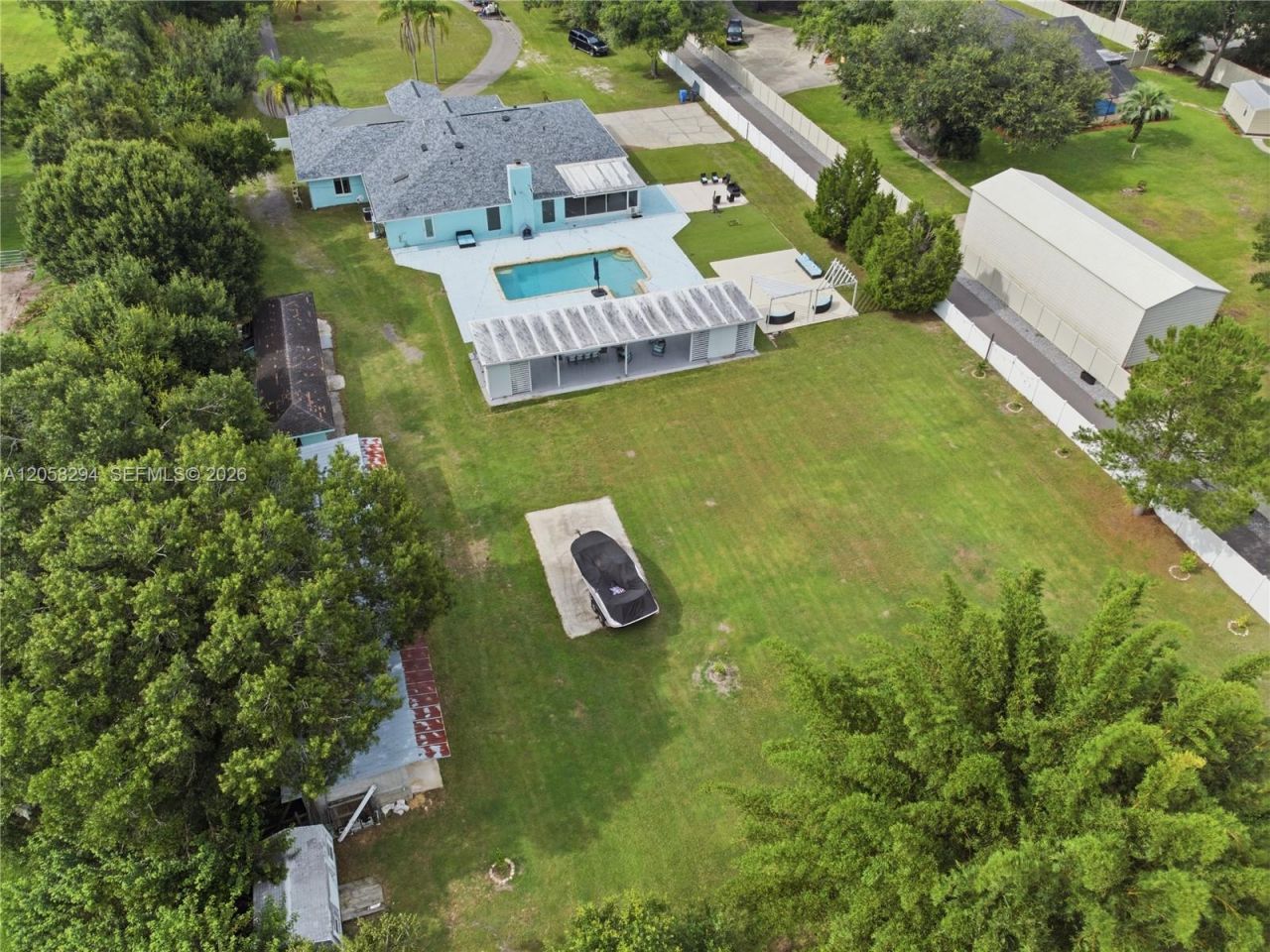 16839 Whirley Rd, Lutz, FL 33558 Photo