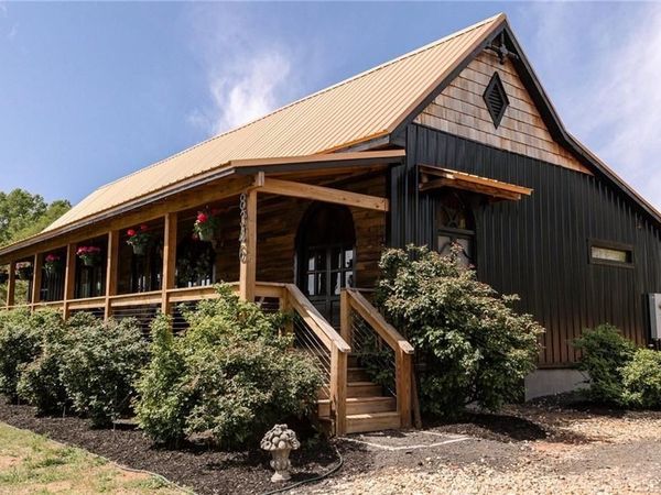 8346 Highway 98 W, Commerce, GA 30530