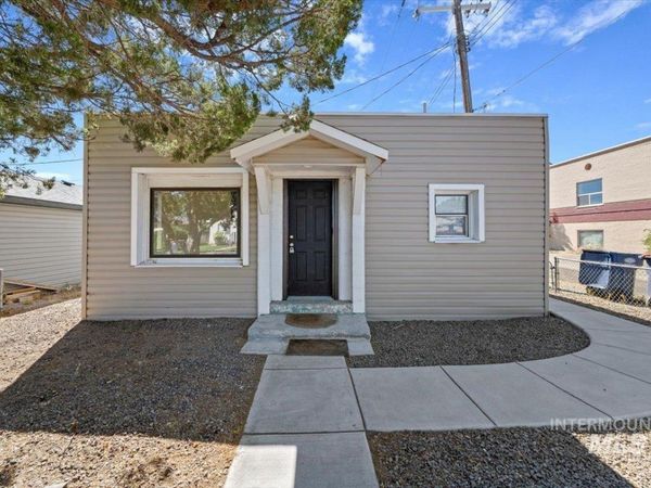 430 Eden St N, Twin Falls, ID 83301