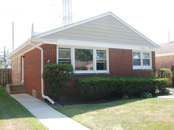 9311 Latrobe Avenue , Skokie, IL 60077