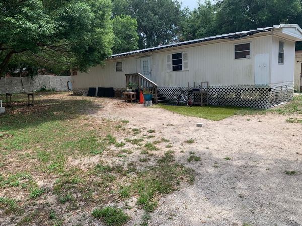 10803 TUCKAWAY DRIVE , THONOTOSASSA, FL 33592