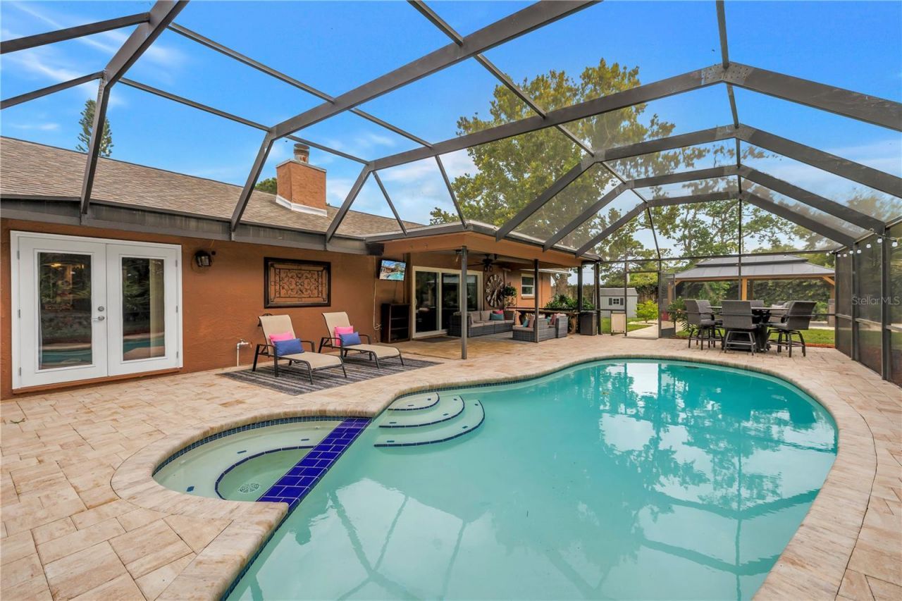 10210 95th Street, Seminole, FL 33777 Photo