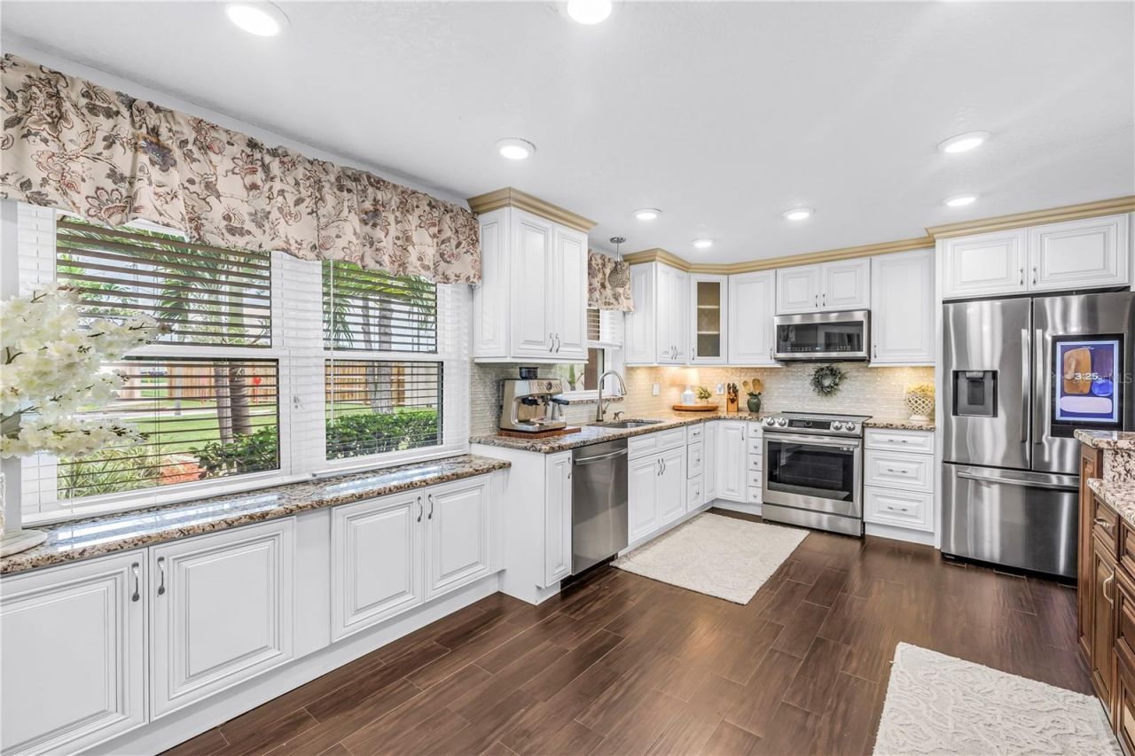 10210 95th Street, Seminole, FL 33777 Photo