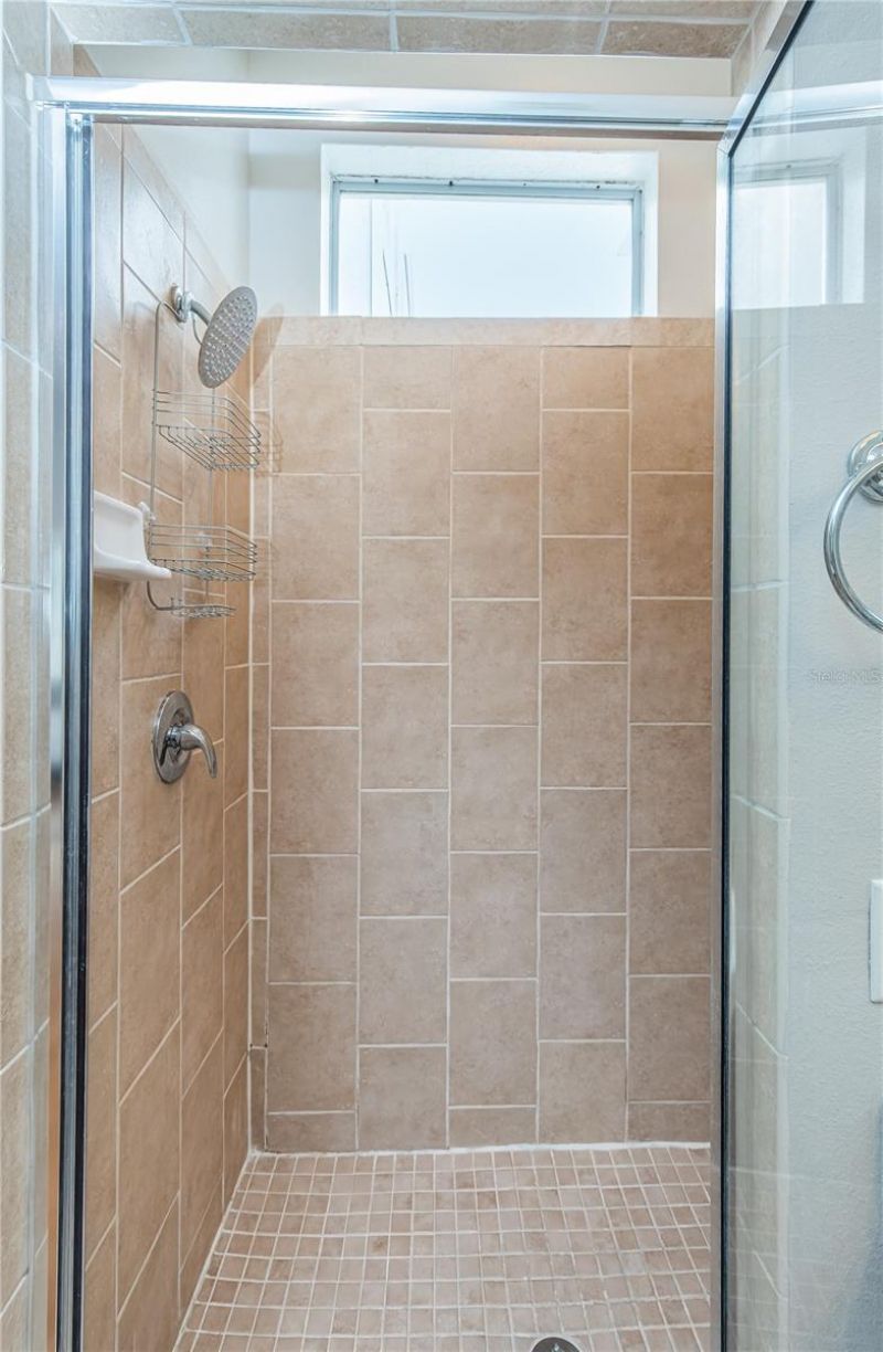 535 4th Avenue S, Unit 4, Saint Petersburg, FL 33701 Photo