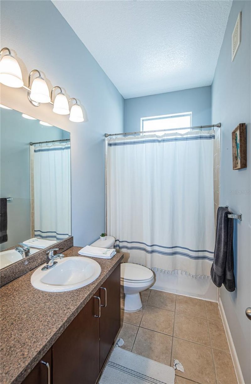 535 4th Avenue S, Unit 4, Saint Petersburg, FL 33701 Photo