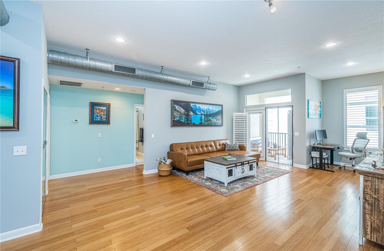 535 4th Avenue S, Unit 4, Saint Petersburg, FL 33701 Photo