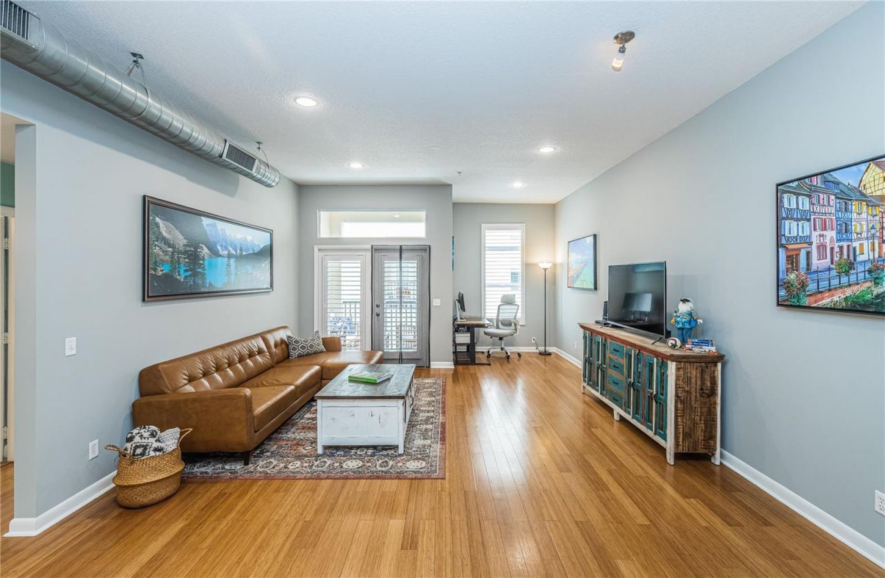 535 4th Avenue S, Unit 4, Saint Petersburg, FL 33701 Photo