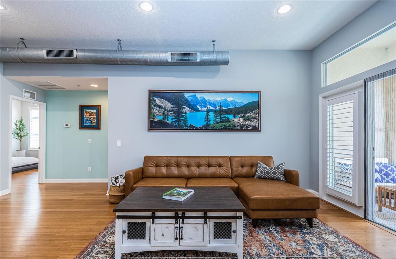 535 4th Avenue S, Unit 4, Saint Petersburg, FL 33701 Photo