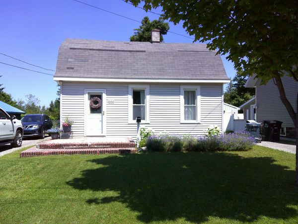 666 S Lake Street, Rogers City, MI 49779