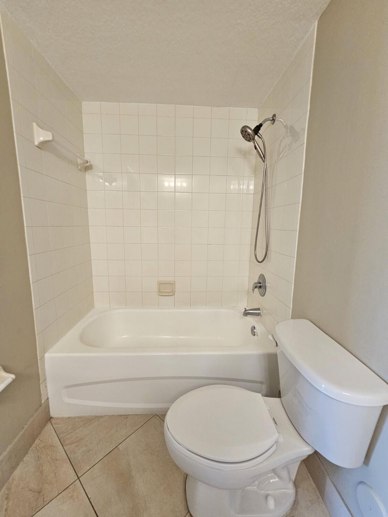 1049 Golden Lakes Boulevard, Unit 115, West Palm Beach, FL 33411 Photo