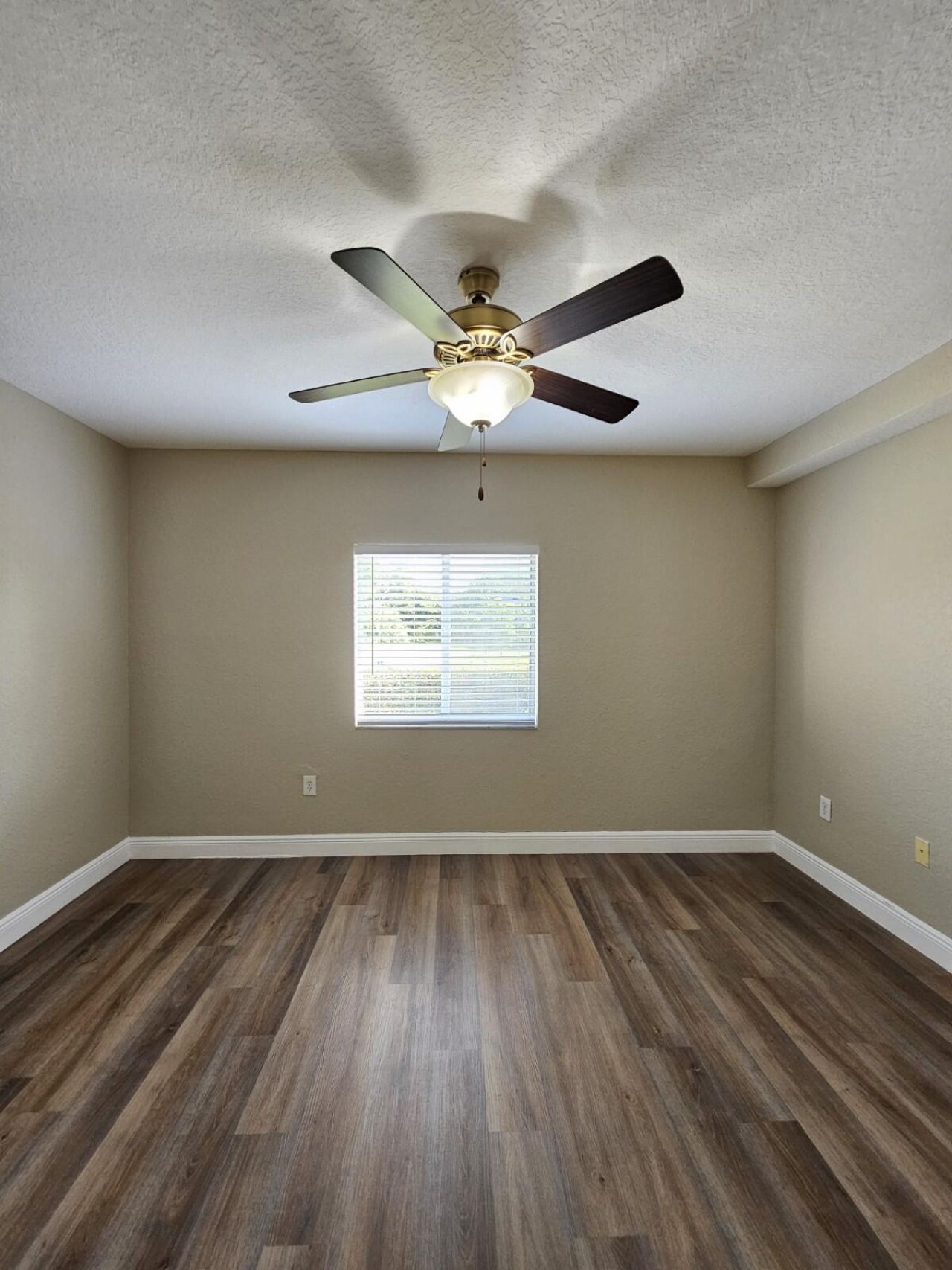 1049 Golden Lakes Boulevard, Unit 115, West Palm Beach, FL 33411 Photo