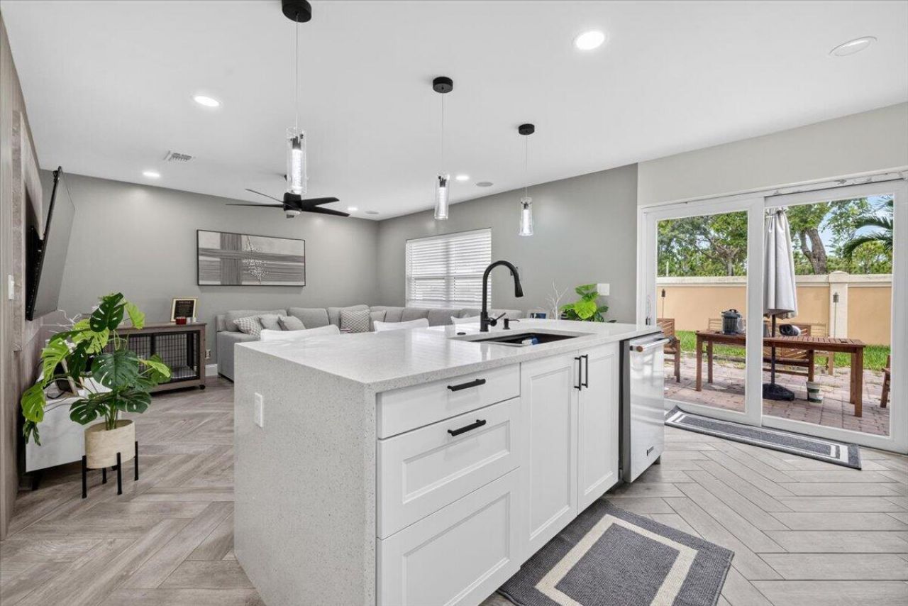 3367 Commodore Court, West Palm Beach, FL 33411 Photo