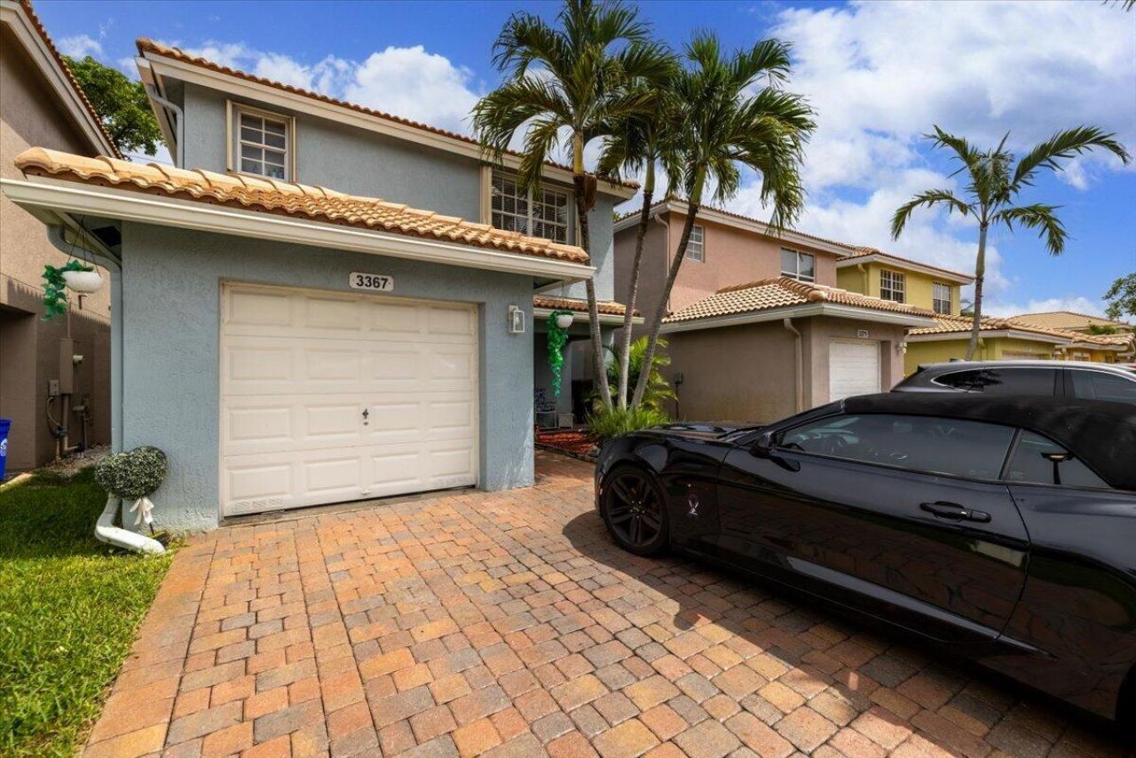 3367 Commodore Court, West Palm Beach, FL 33411 Photo