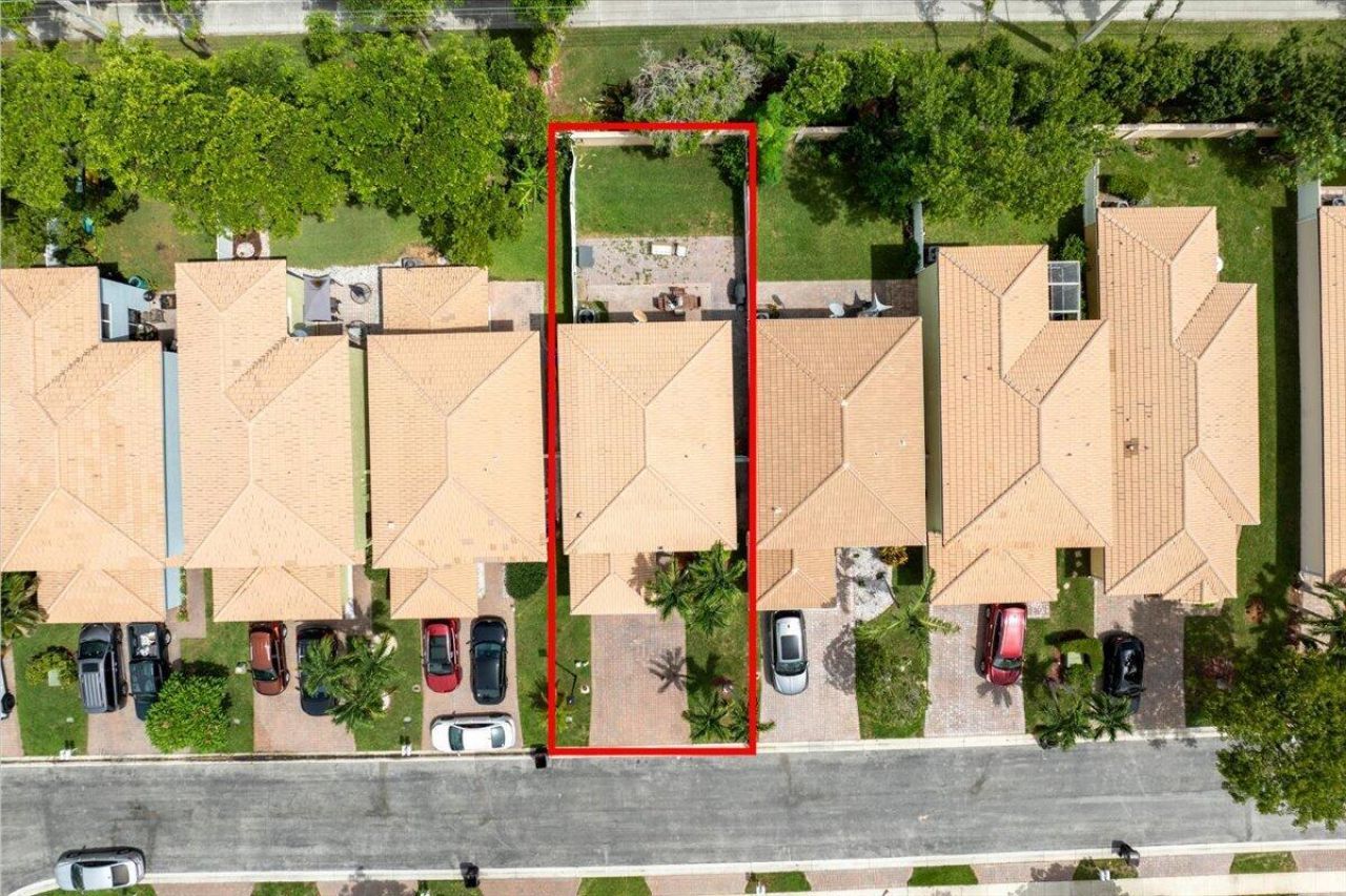 3367 Commodore Court, West Palm Beach, FL 33411 Photo
