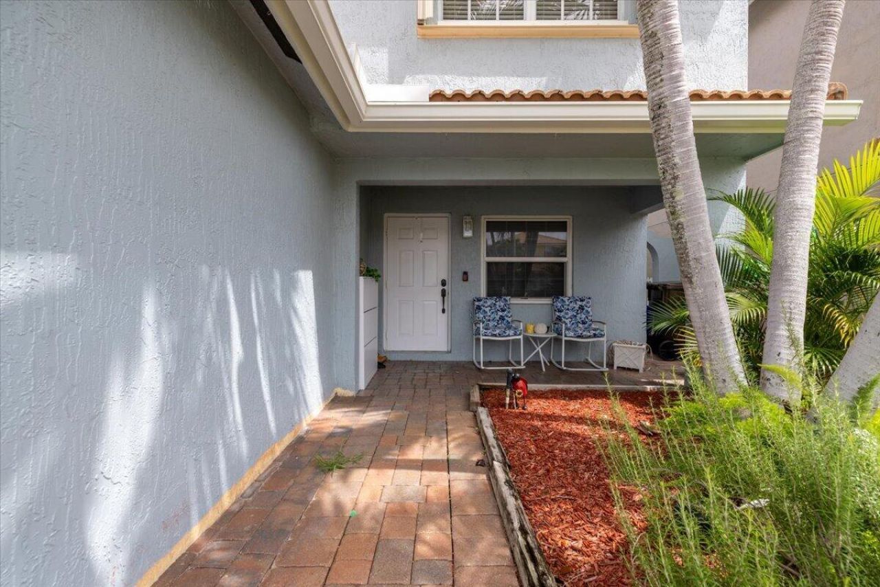 3367 Commodore Court, West Palm Beach, FL 33411 Photo