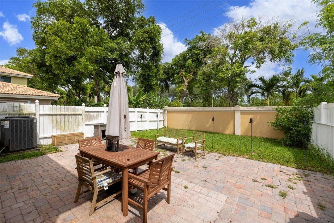 3367 Commodore Court, West Palm Beach, FL 33411 Photo
