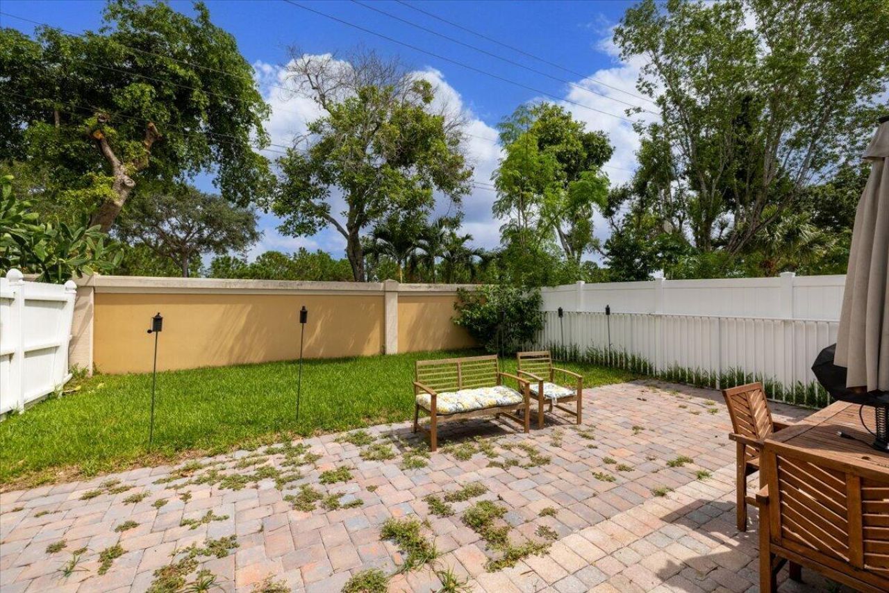 3367 Commodore Court, West Palm Beach, FL 33411 Photo