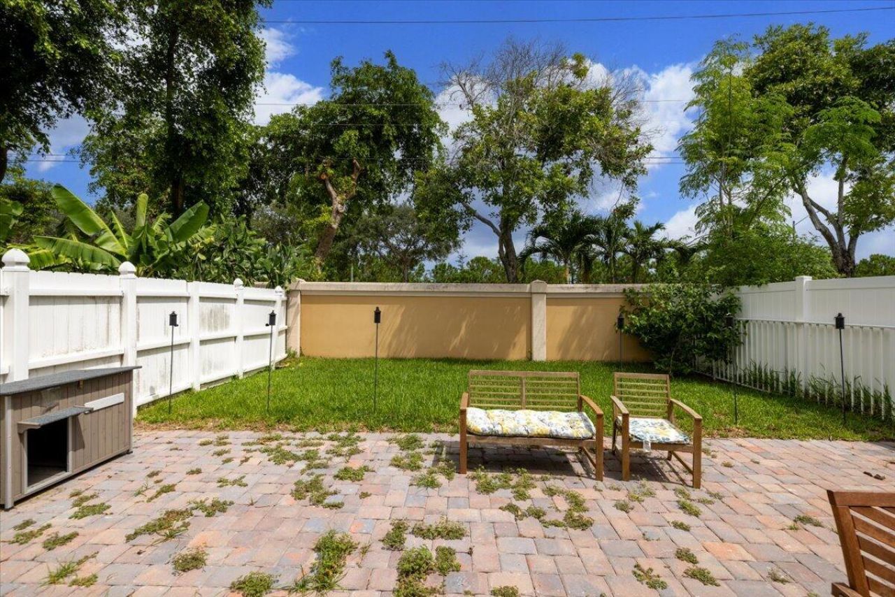 3367 Commodore Court, West Palm Beach, FL 33411 Photo