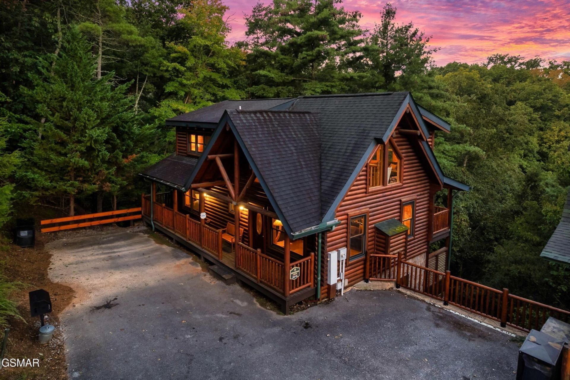 2216 Quiet Valley Way , Sevierville, TN 37862 Main Photo