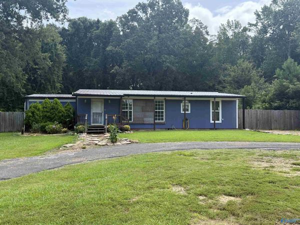 311 Stinson Street, Centre, AL 35960