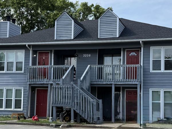 3208 Village Drive, Huntsville, AL 35805