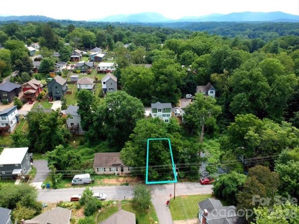 99999 Fairfax Avenue , Asheville, NC 28806