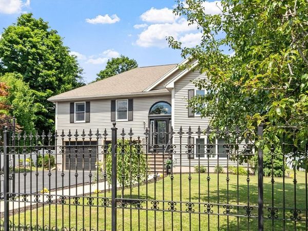 33 Highland Avenue, Saugus, MA 01906