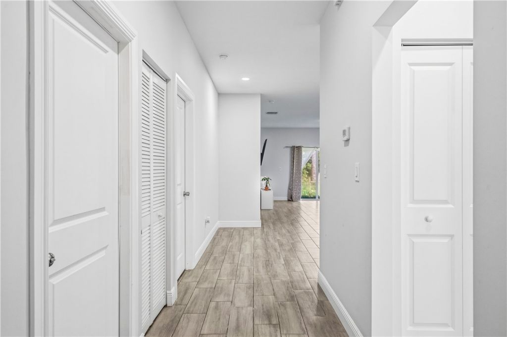 775 11th Avenue Sw, Vero Beach, FL 32962 Photo