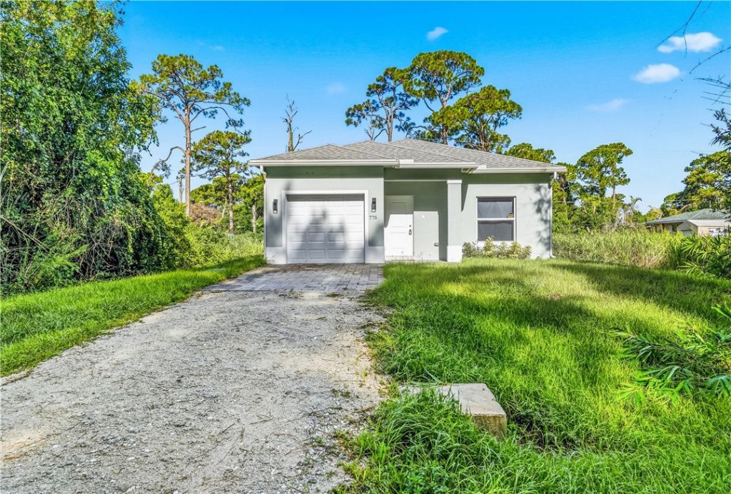775 11th Avenue Sw, Vero Beach, FL 32962 Photo