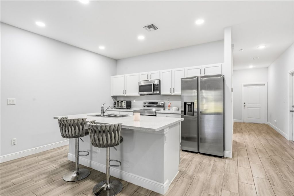 775 11th Avenue Sw, Vero Beach, FL 32962 Photo