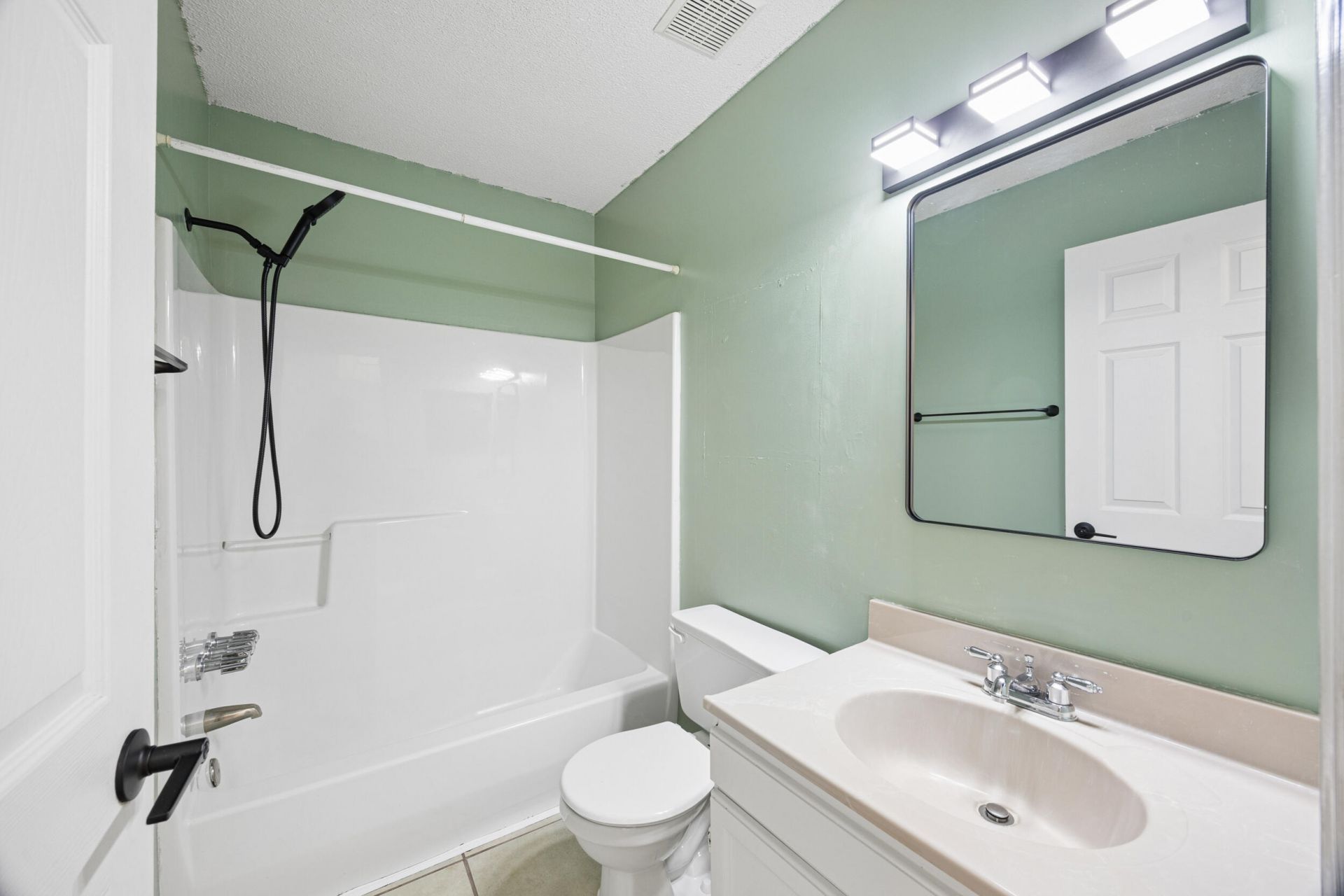 16 Robin Way Photo 26