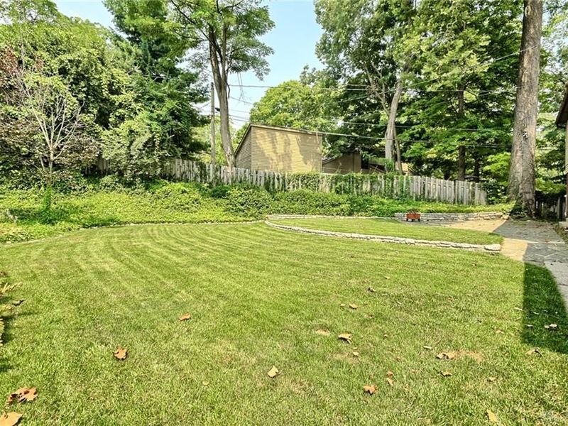 3559 Strathmoor Drive, Kettering, OH 45429 Photo 47