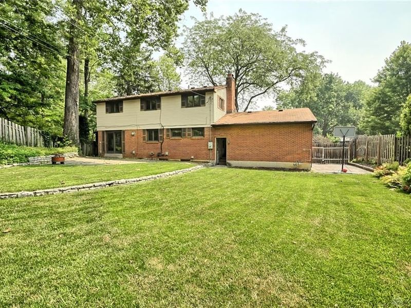 3559 Strathmoor Drive, Kettering, OH 45429 Photo 48