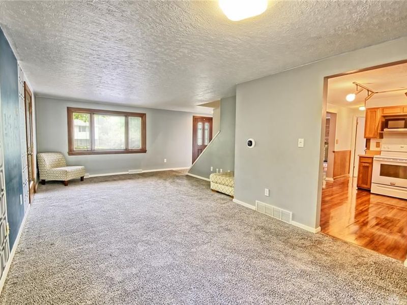 3559 Strathmoor Drive, Kettering, OH 45429 Photo 5