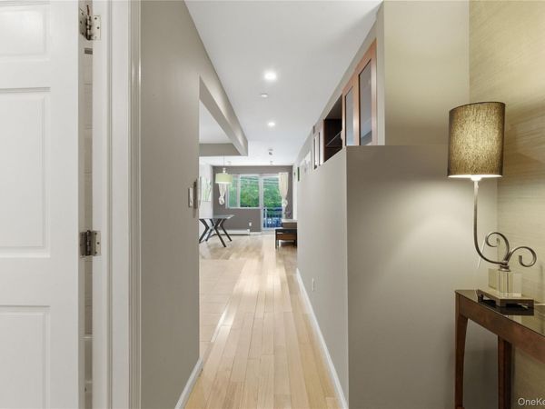 14328 41st Avenue, Unit 2D, Flushing, NY 11355