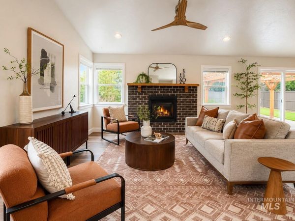 3862 E Collingwood St, Meridian, ID 83642