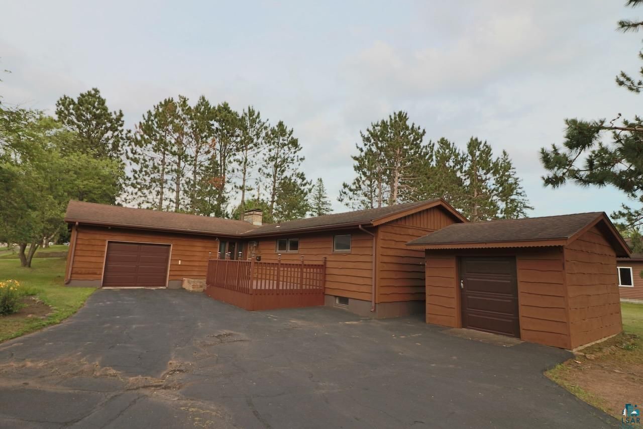 702 Doddridge Ave, Cloquet, MN 55720 Main Photo