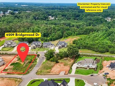 6209 Bridgewood Dr , Buford, GA 30518