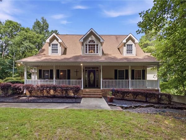 1220 Peachtree Road , Hoschton, GA 30548