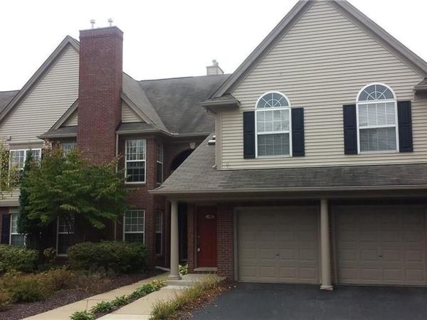 28339 Carlton Way Drive , Novi, MI 48377