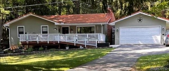 12350 Big Lake Road, Springfield Township, MI 48350 Main Photo