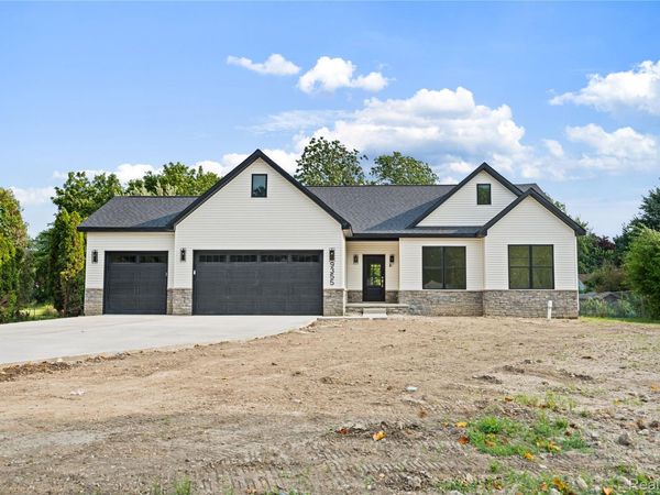 9355 Highland Drive, Grosse Ile Township, Mi 48138